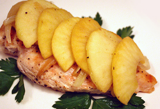 Grilled Chicken with Apples and Honey